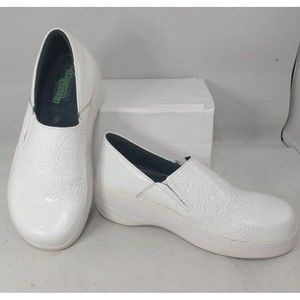Ladies Landau Foot Wear RX White Slip On Nursing Comfort Clogs Shoes Size 6